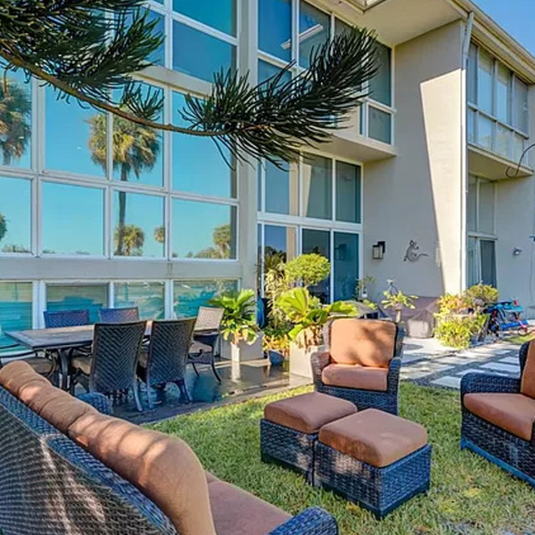 ESPECTACULAR CASA DE TRES NIVELES 3/3